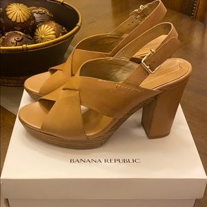 Banana Republic Natalie Shoes, never worn.
